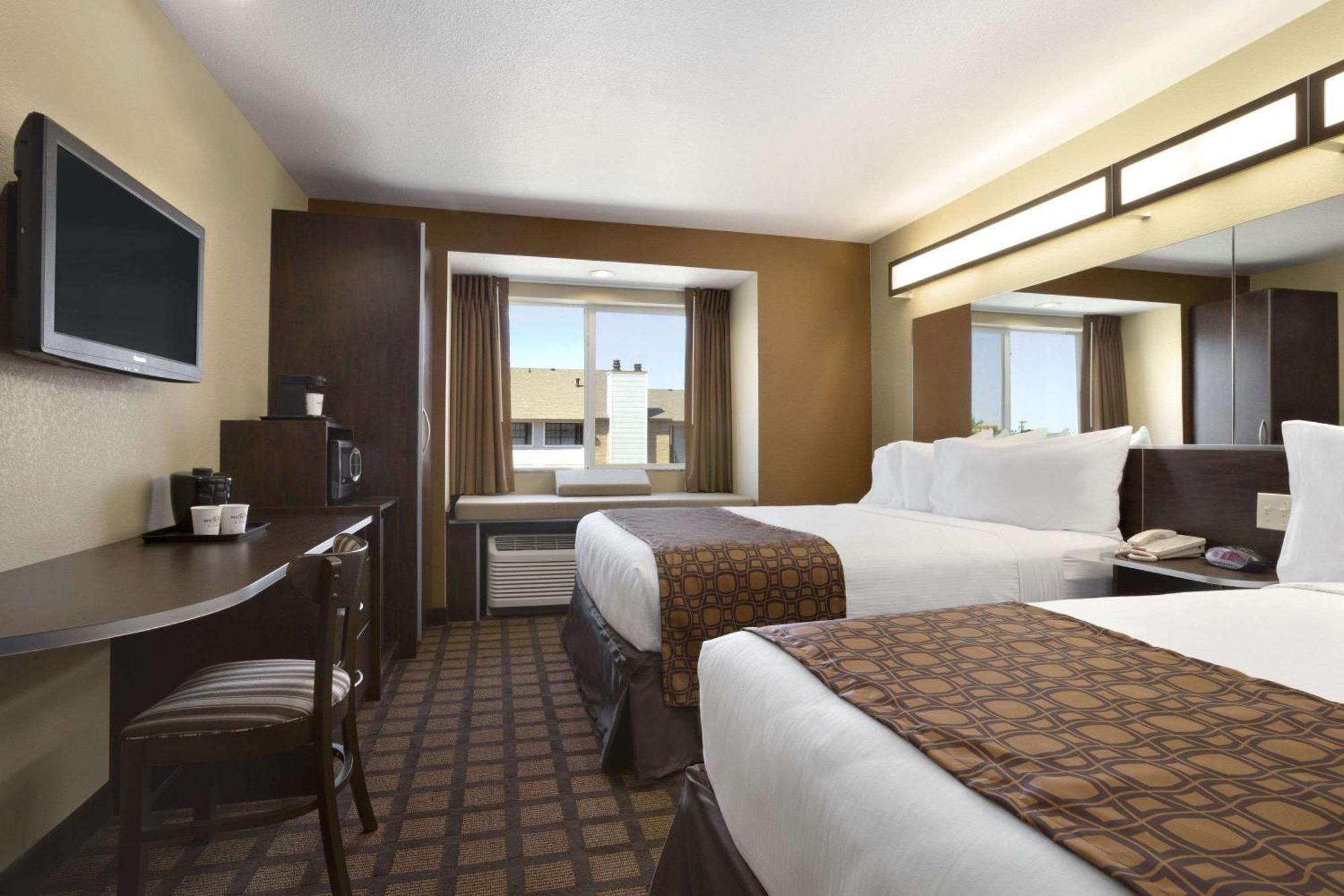 Microtel Inn & Suites By Wyndham Odessa Tx Luaran gambar